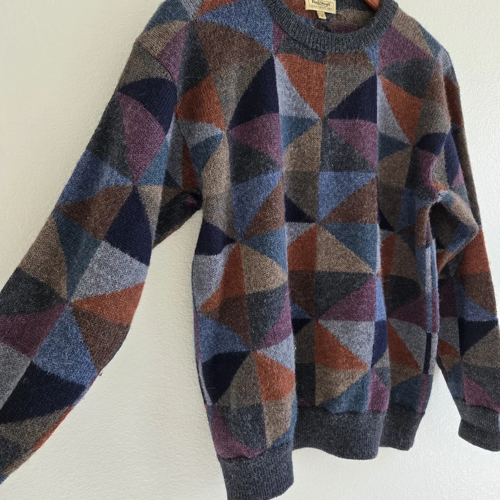Paul Stuart soft patterned